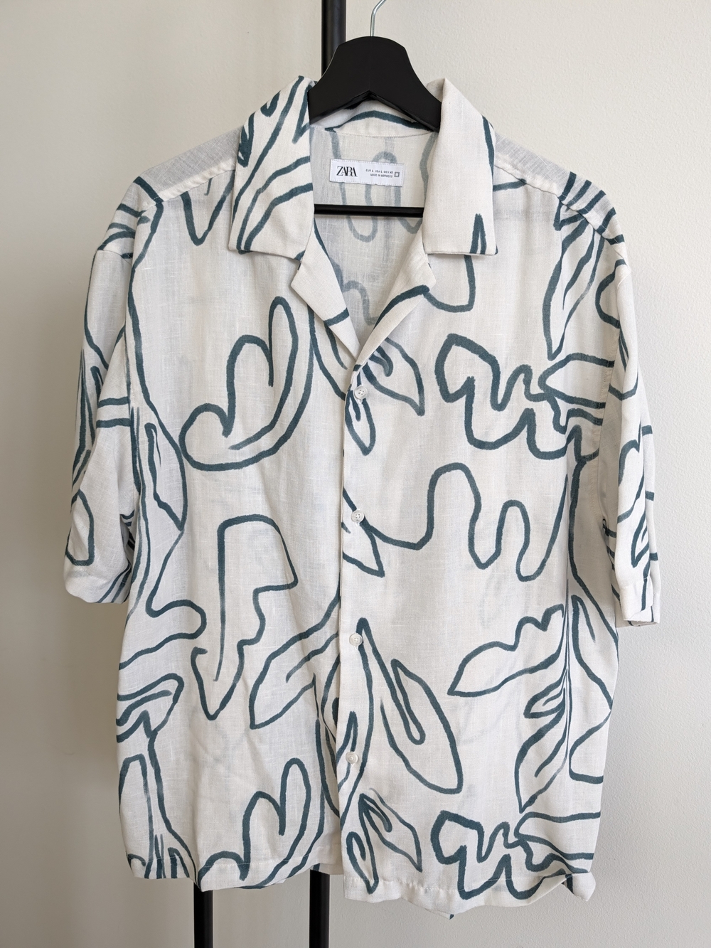 Zara Men White Short-Sleeve Shirt with Teal-Blue Abstract Lines